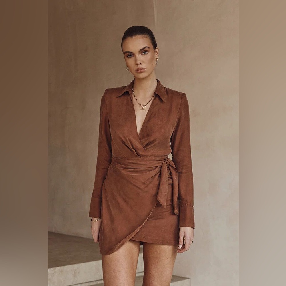 DISSH Sasha Tan Mini Brown Long Sleeved Wrap Dress / Size US 10 AUS 14
